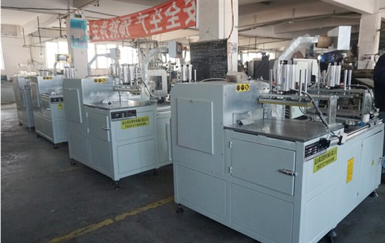 鋁材切割機(jī) 鋁材切割機(jī)