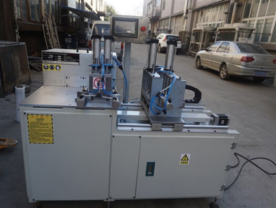 小型鋁型材切割機(jī) 小型鋁型材切割機(jī)