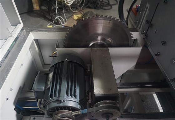 全自動切鋁機 全自動切鋁機